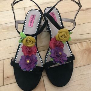 Betsy Johnson Women’s Floral Heels